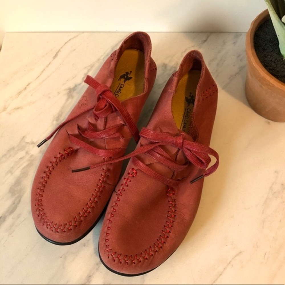 VTG Coral Red Leather Suede Leather Lace Up Moccasins -Size 7/7.5